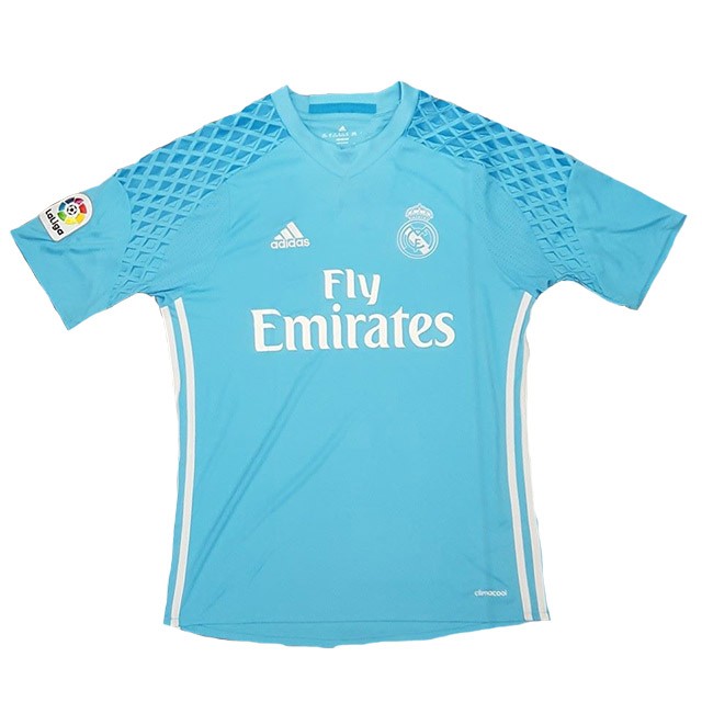 Мужская форма голкипера футбольного клуба Реал Мадрид 2016/2017 (комплект: футболка + шорты + гетры)