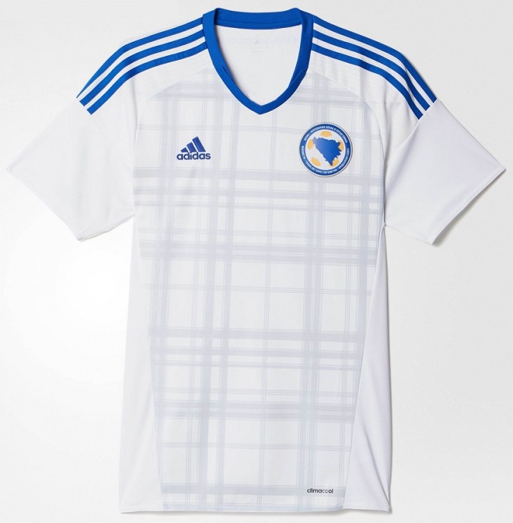 Детская форма Сборная Боснии и Герцеговины 2015/2016 (комплект: футболка + шорты + гетры)