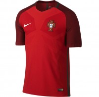 Футболка сборной Португалии по футболу 2015/2016