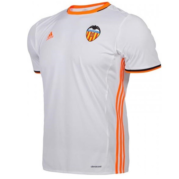Форма футбольного клуба Валенсия 2016/2017 (комплект: футболка + шорты + гетры)