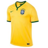 Форма игрока Сборной Бразилии Фернандиньо (Fernando Luiz Rosa) 2015/2016 (комплект: футболка + шорты + гетры)