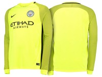 Детская форма голкипера футбольного клуба Манчестер Сити 2016/2017 (комплект: футболка + шорты + гетры)