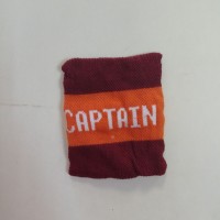 Капитанская повязка "Captain" на липучке красно-оранжевая